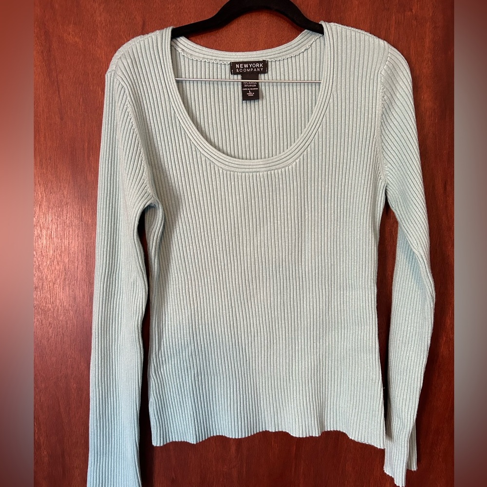 NY&CO scoop sweater ribbed aqua L